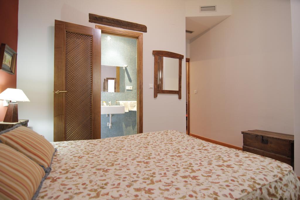 Hotel Vivienda Turistica Yamaries Úbeda Zewnętrze zdjęcie